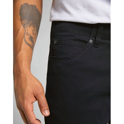 Extreme Motion Straight Jeans